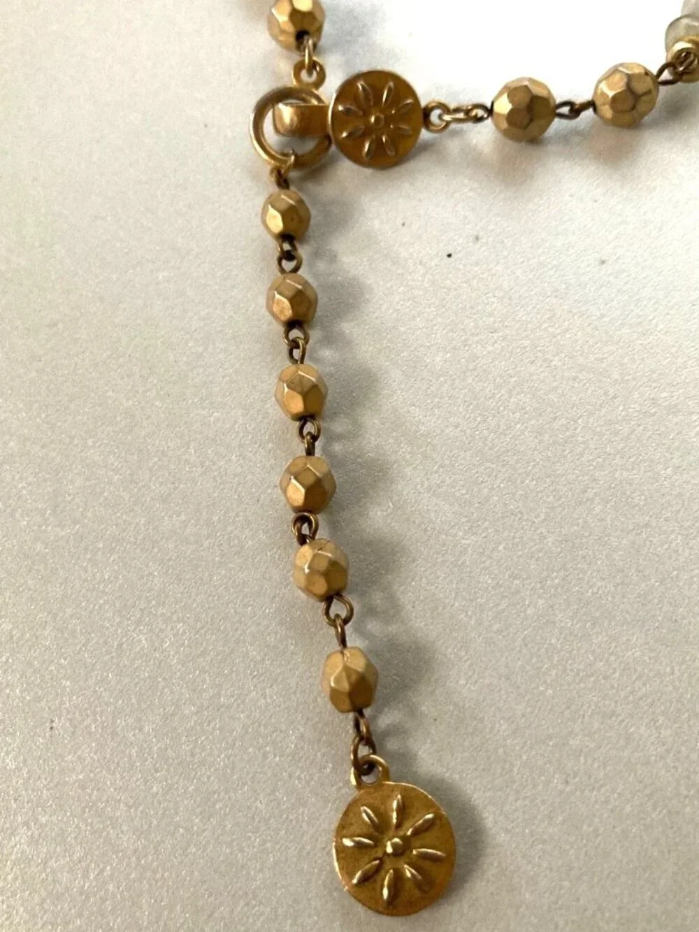 vintage Liz Claiborne classic pastel gilded beaded necklace